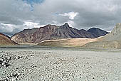 The road from Leh to Manali 